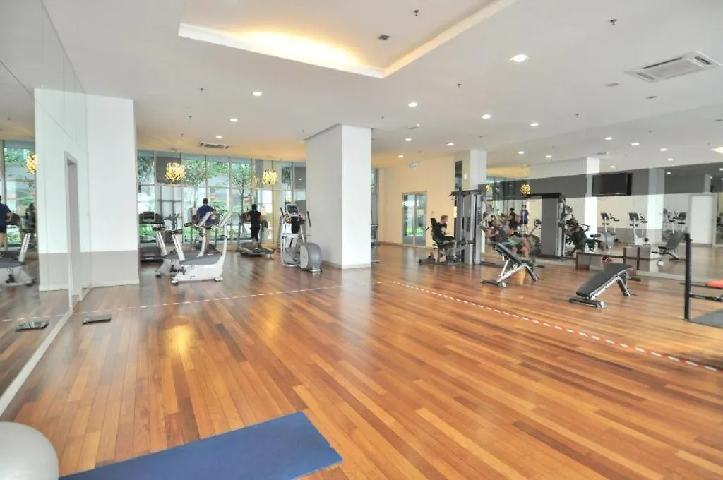 Stay At Regalia Klcc View Sky Pool Kuala Lumpur 0*,